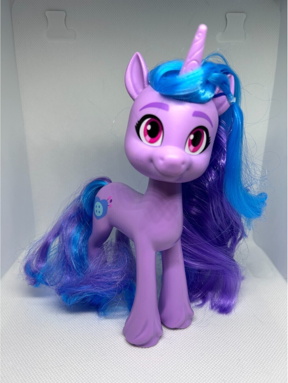 My Little Pony Large Figure Izzy Moonbow Unicorn Figure Hasbro 8.5" 2021